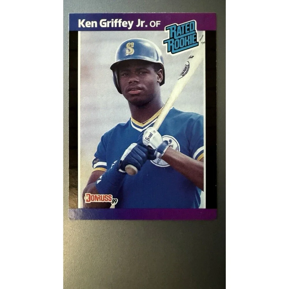 1989 Donruss - Rated Rookie Ken Griffey Jr #33 *Denotes* on Back (RC)
